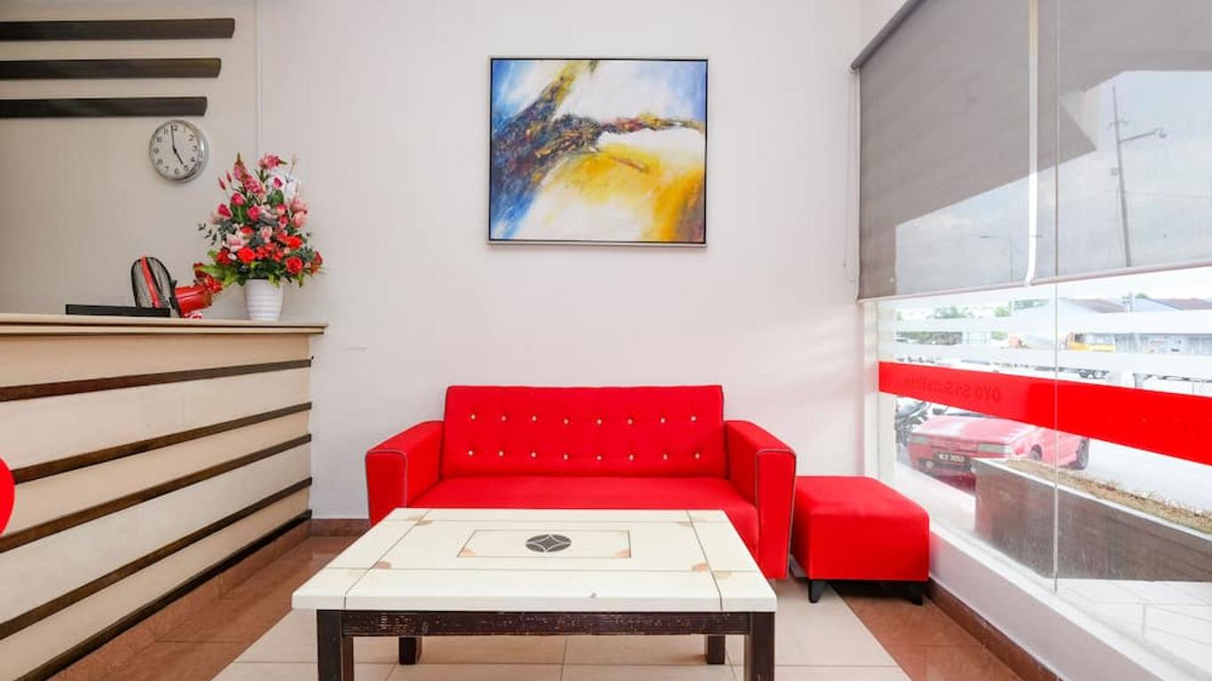 OYO 89968 Sri Sutra Hotel