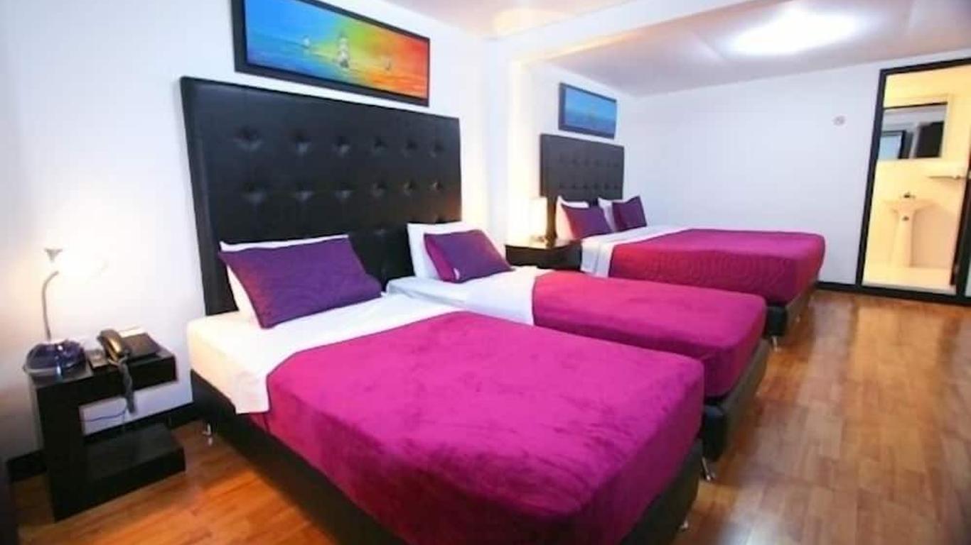 Hotel Lemus Plaza