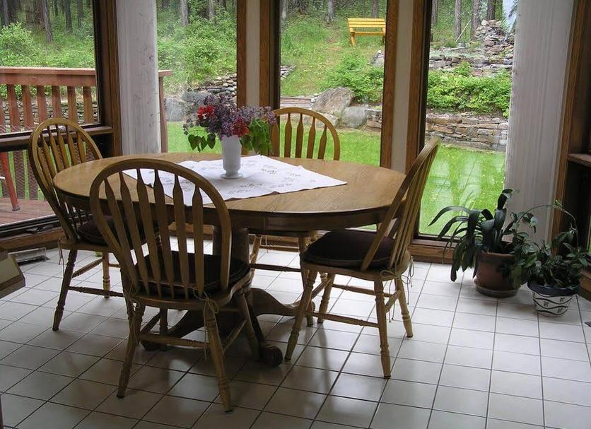 Dining room Photo