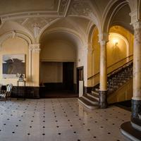 George Hotel