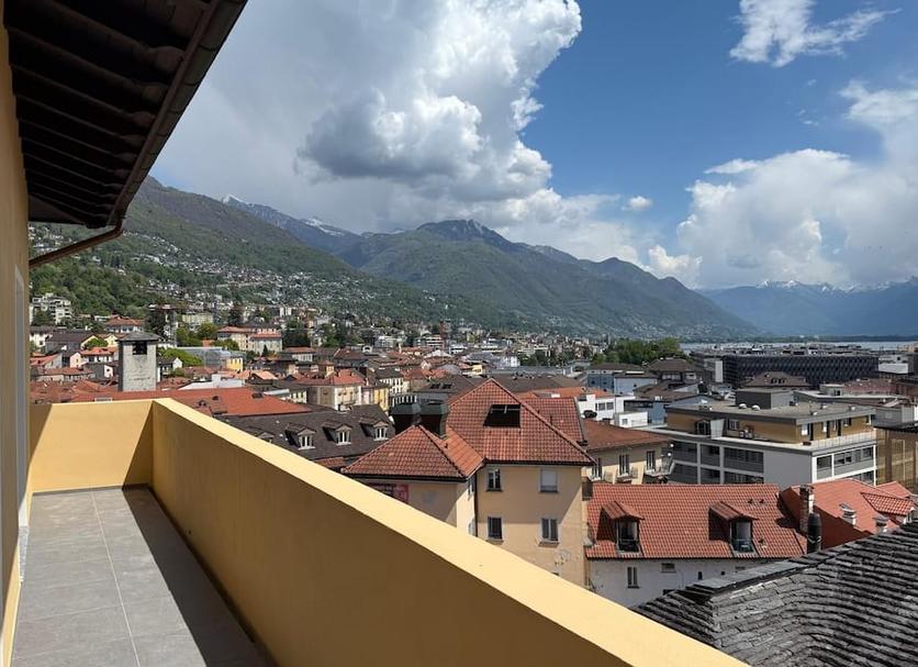 Balcony Photo