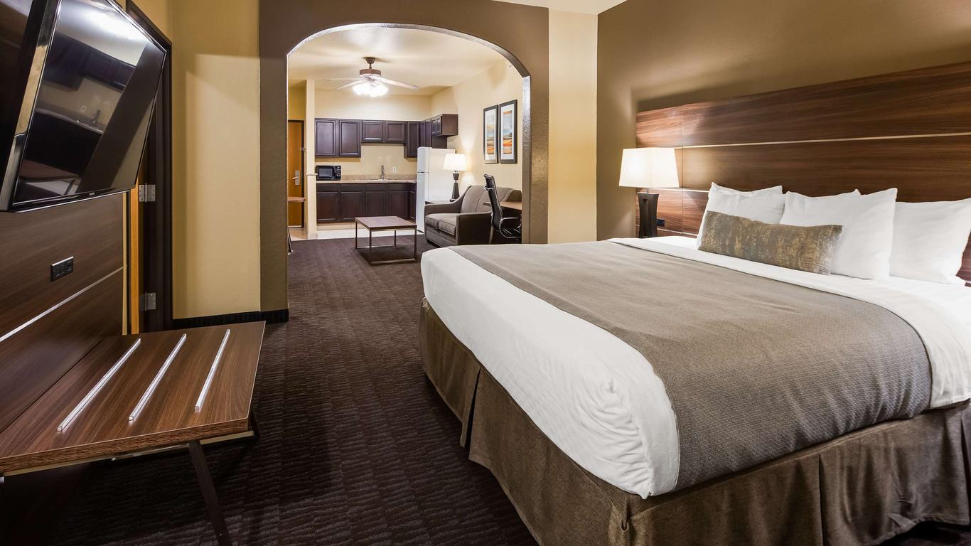 Best Western Plus Hill Country Suites