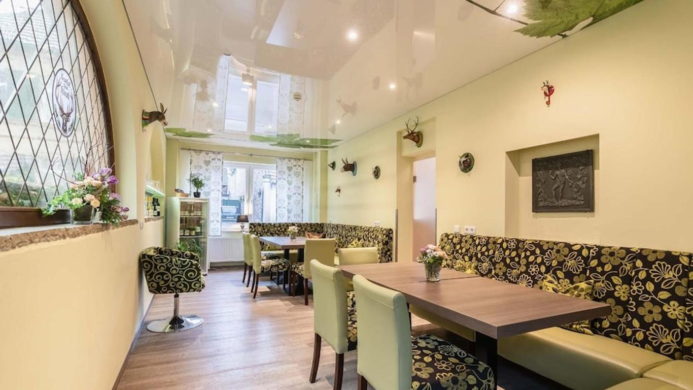 Hotel-Pension Altes Weinhaus
