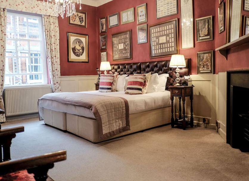 Bedroom Photo