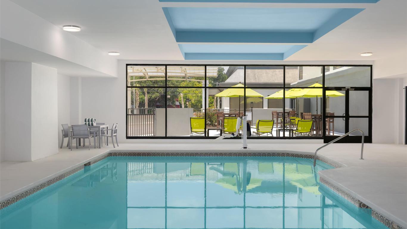 DoubleTree by Hilton Wilmington