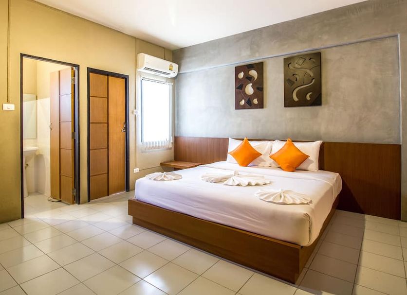 Bedroom Photo