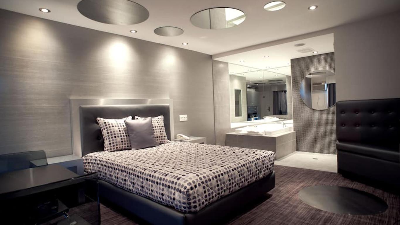 Le Fabreville Motel & Suites