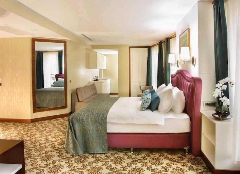 Bedroom Photo