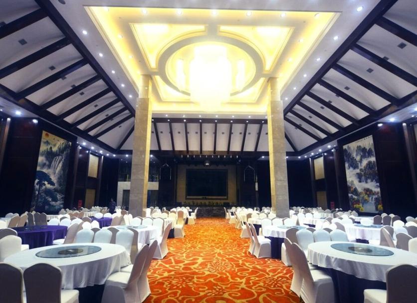 Banquet hall Photo