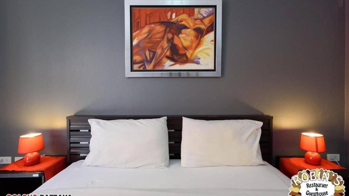 Robin's Nest Guesthouse & Restaurant
