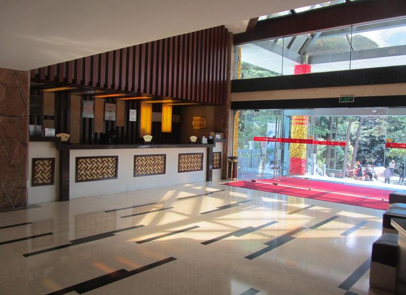 Front desk Photo