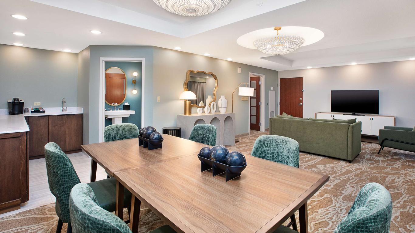 Embassy Suites by Hilton San Marcos Hotel Conference Center