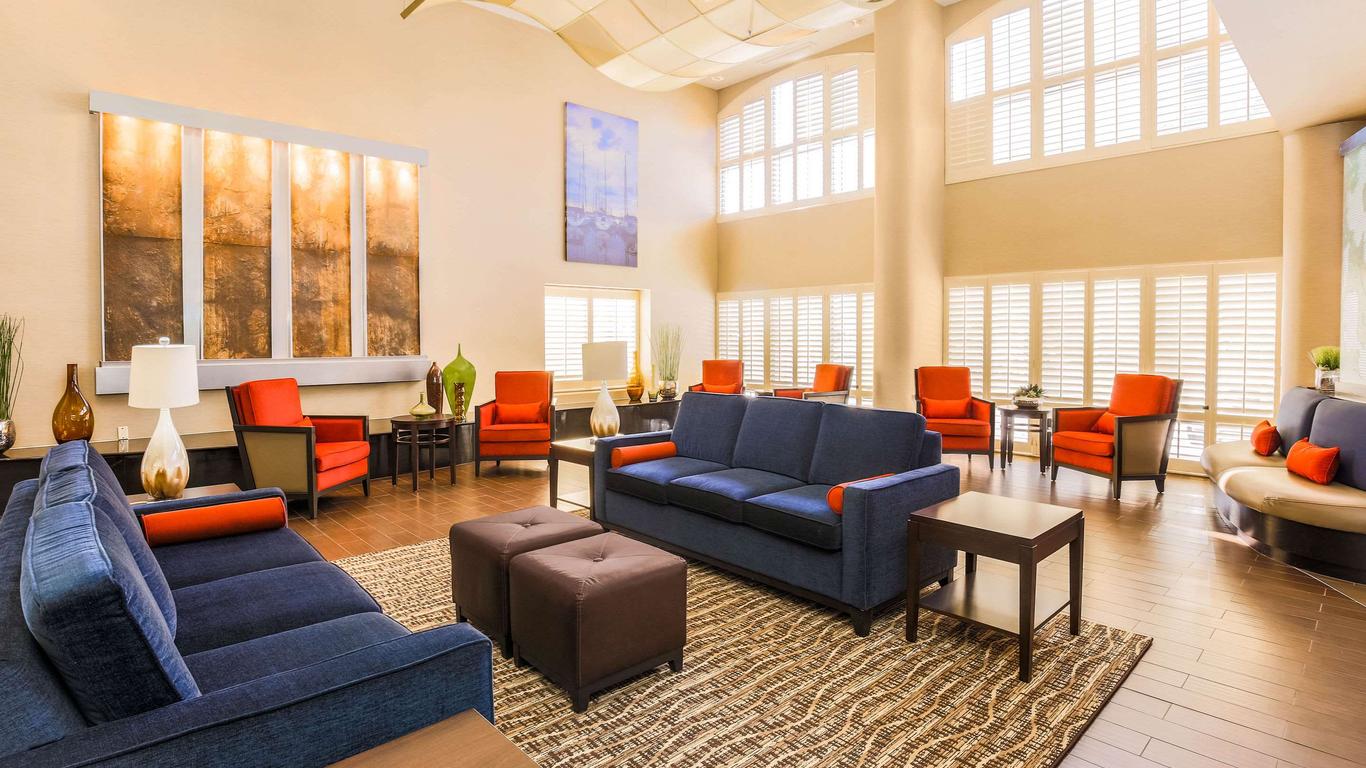 Comfort Suites Dfw N/Grapevine