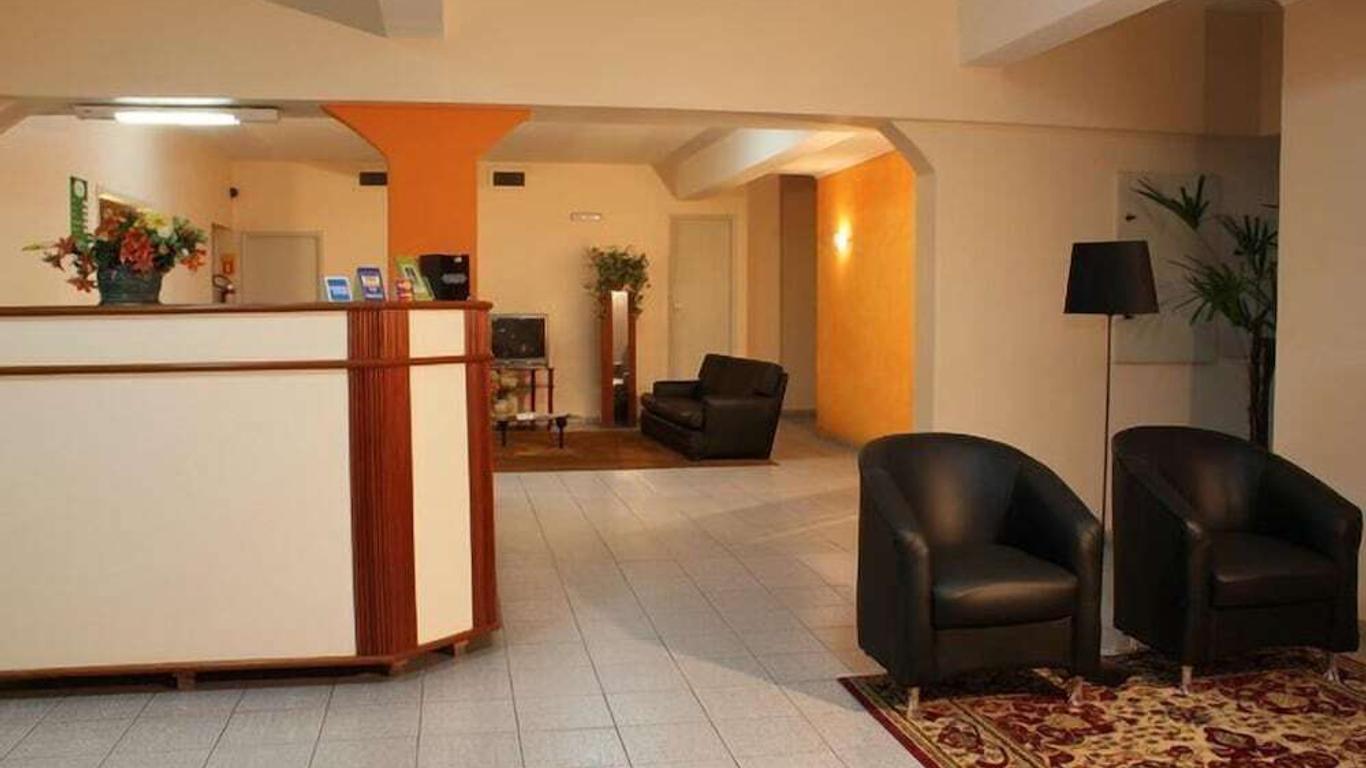 Euro Hotel