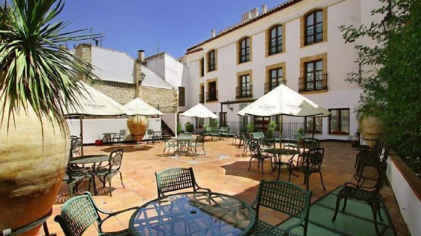 Hotel Rosaleda Don Pedro