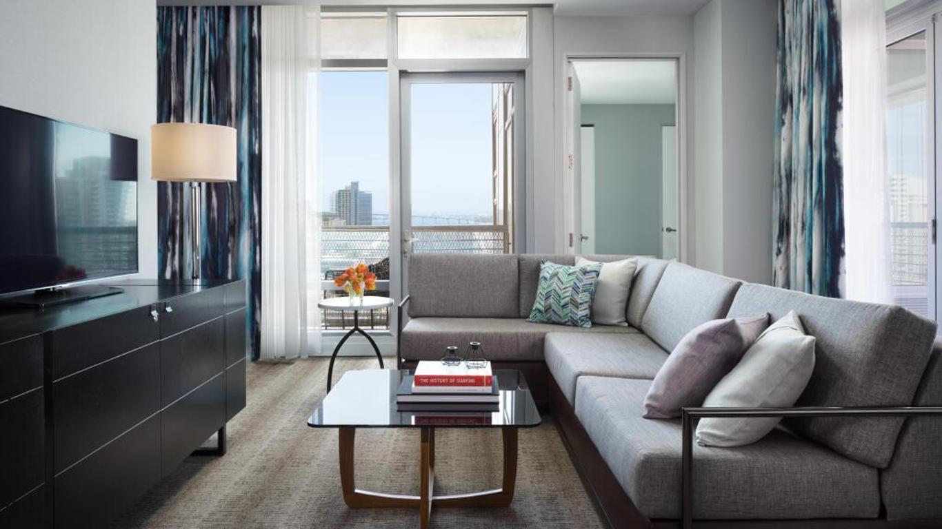 Alma San Diego Downtown, a Tribute Portfolio Hotel