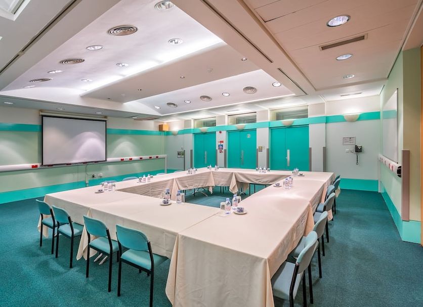 Conference room Photo