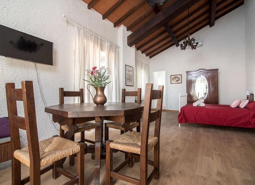 Dining room Photo