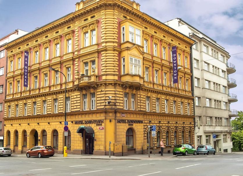 Building Photo