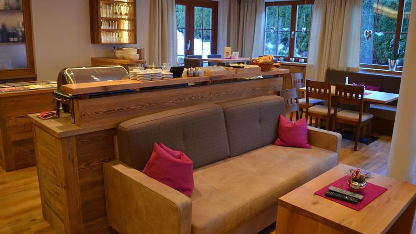 Hotel Starjet