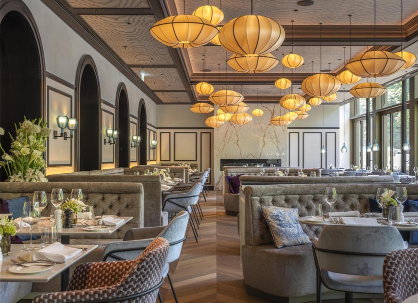 Restaurant Photo