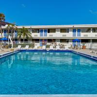 Motel 6 - Cocoa Beach, FL
