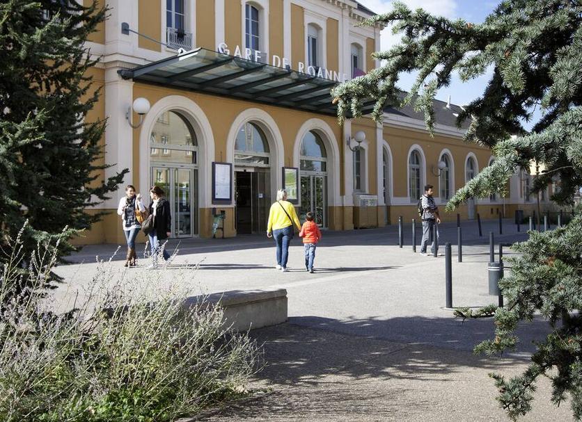 Building Photo
