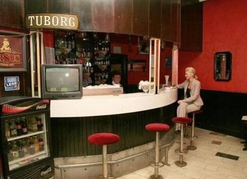 Bar Photo