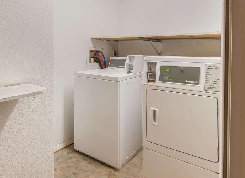 Laundry facility Photo