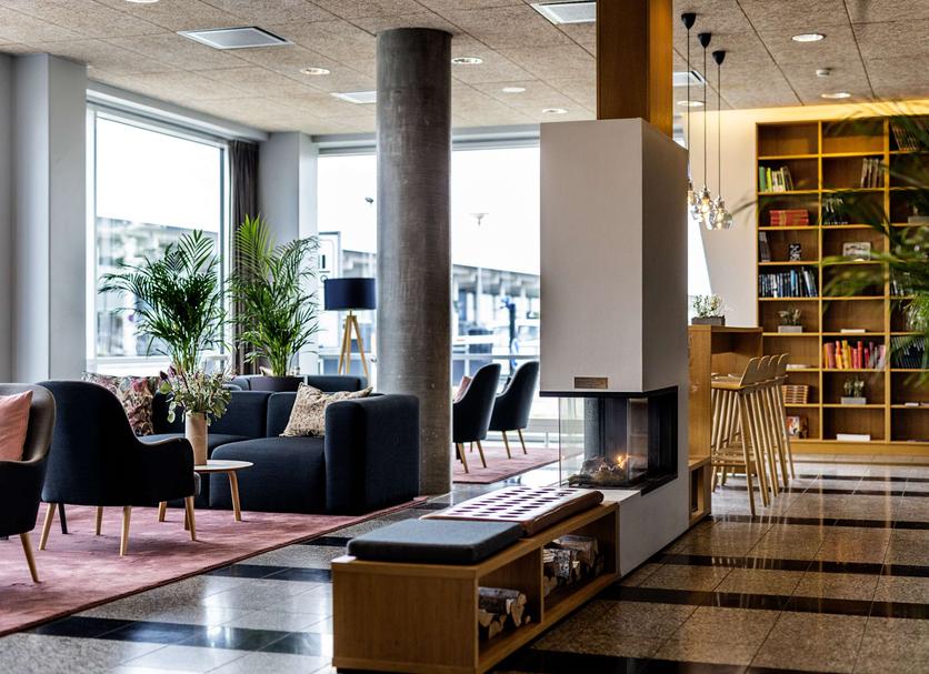 Lobby Photo