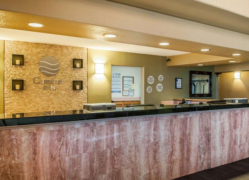 Front desk Photo