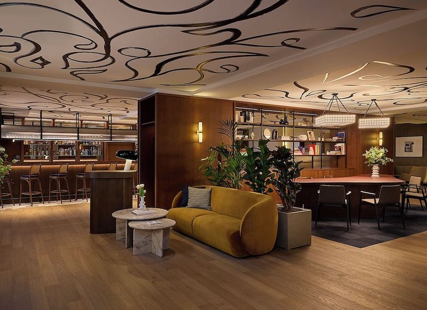 Lounge Photo