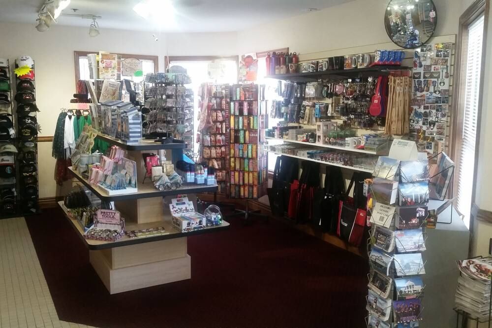 Shop