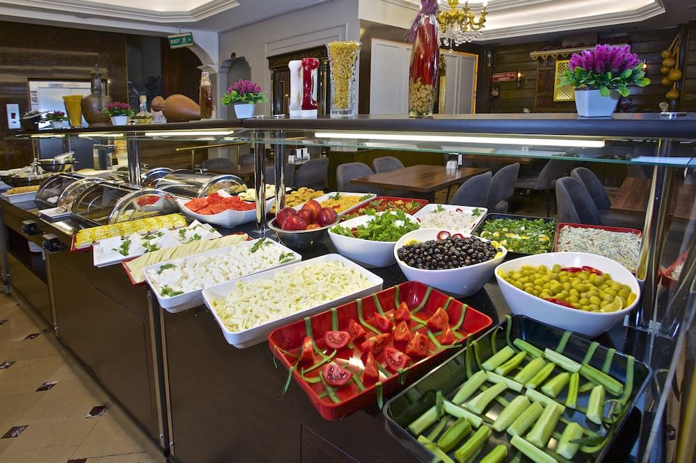 Buffet Photo