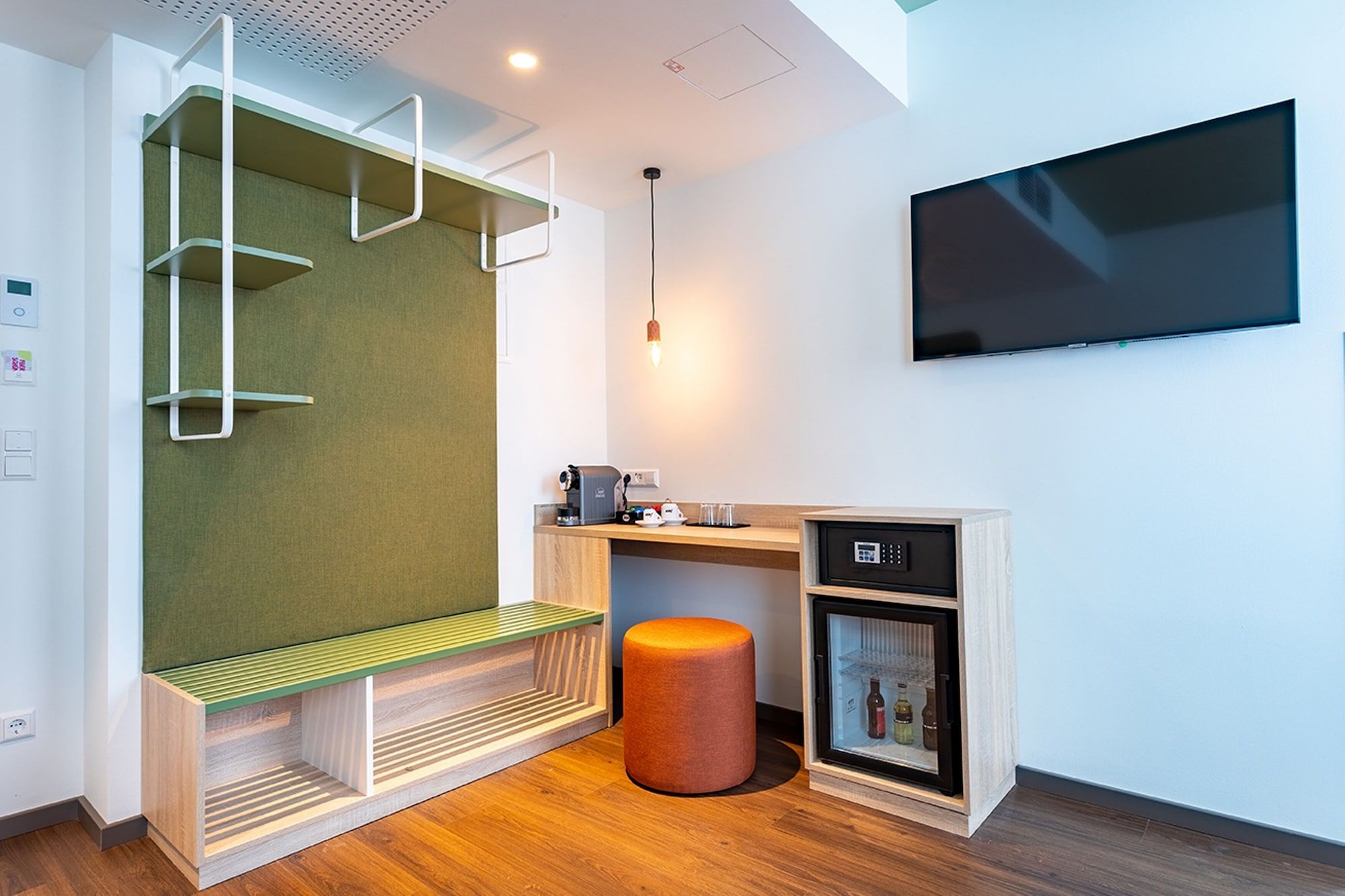 Room amenity