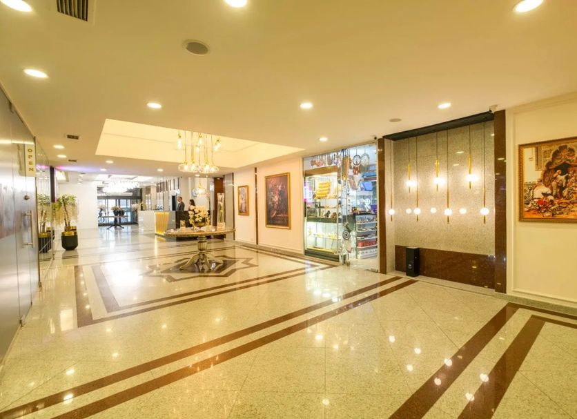 Lobby Photo