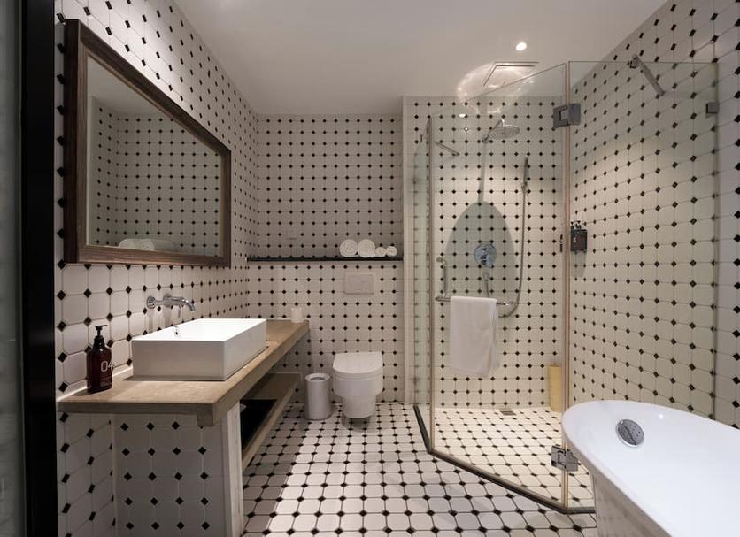 Bathroom Photo