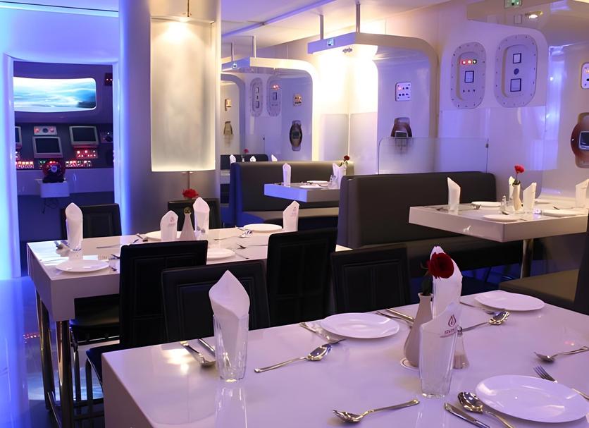 Restaurant Photo