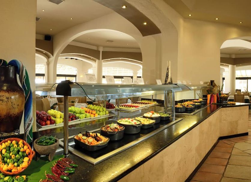 Buffet Photo