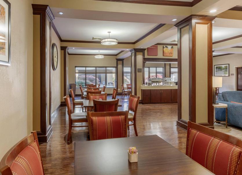 Dining room Photo