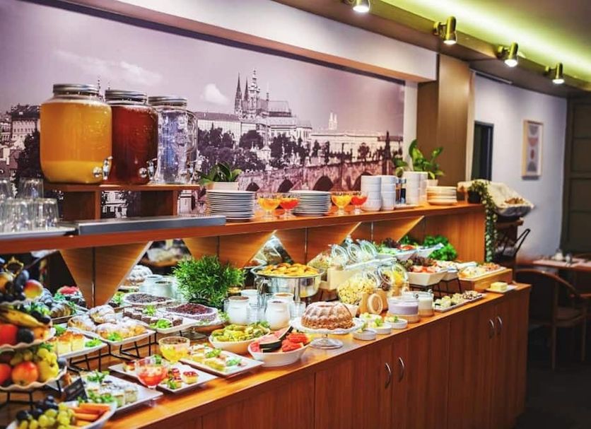 Buffet Photo