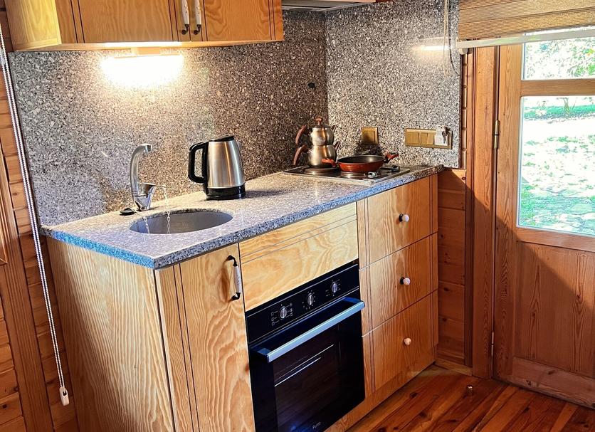 Kitchen Photo