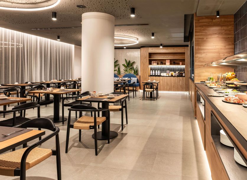 Restaurant Photo