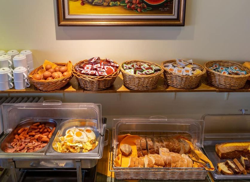 Buffet Photo