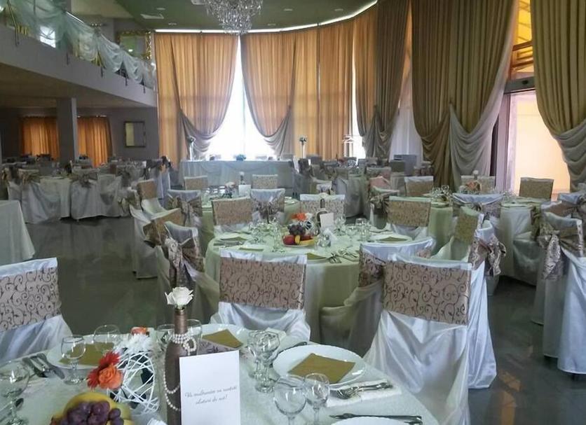 Banquet hall Photo