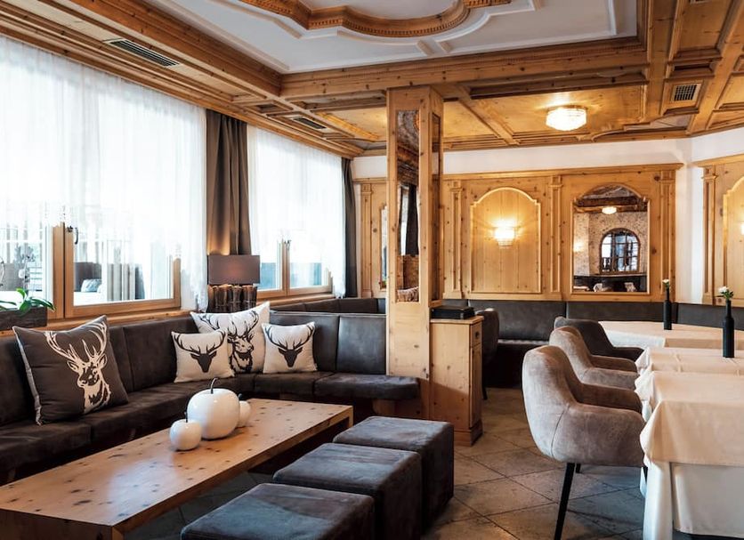 Lounge Photo