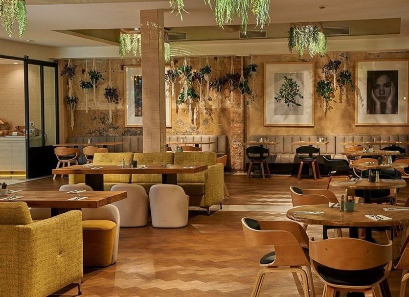 Restaurant Photo