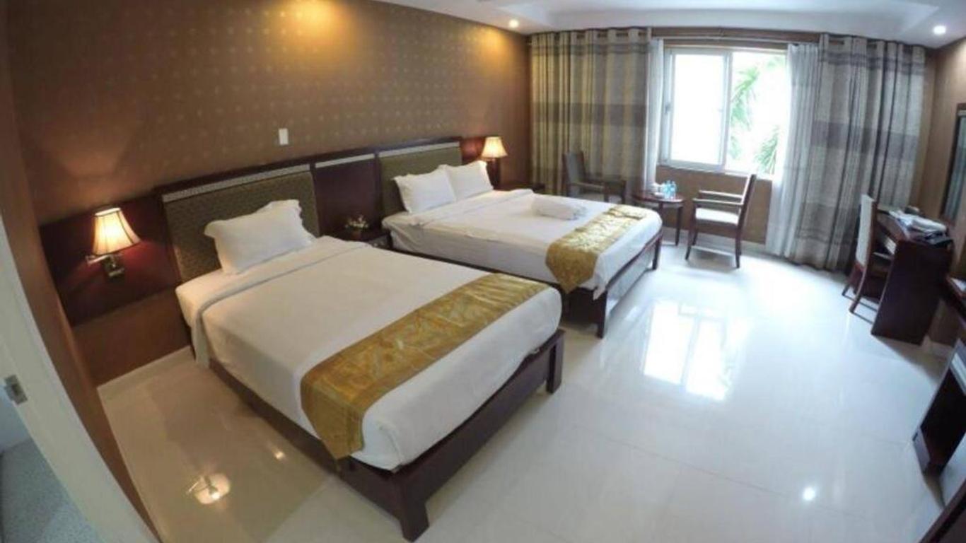 One World Hotel