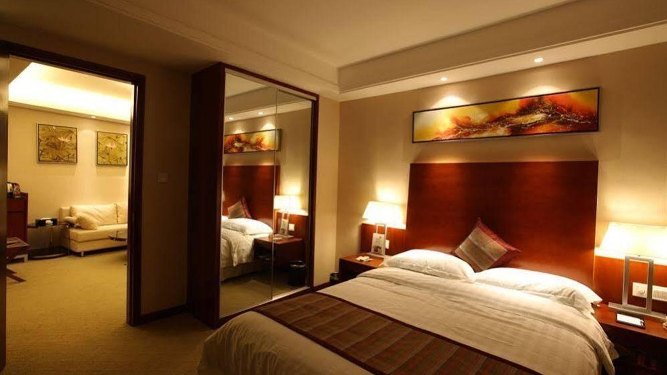 South China Harbour Horizon Hotel