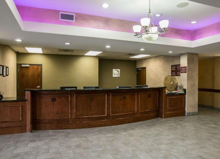 Front desk Photo